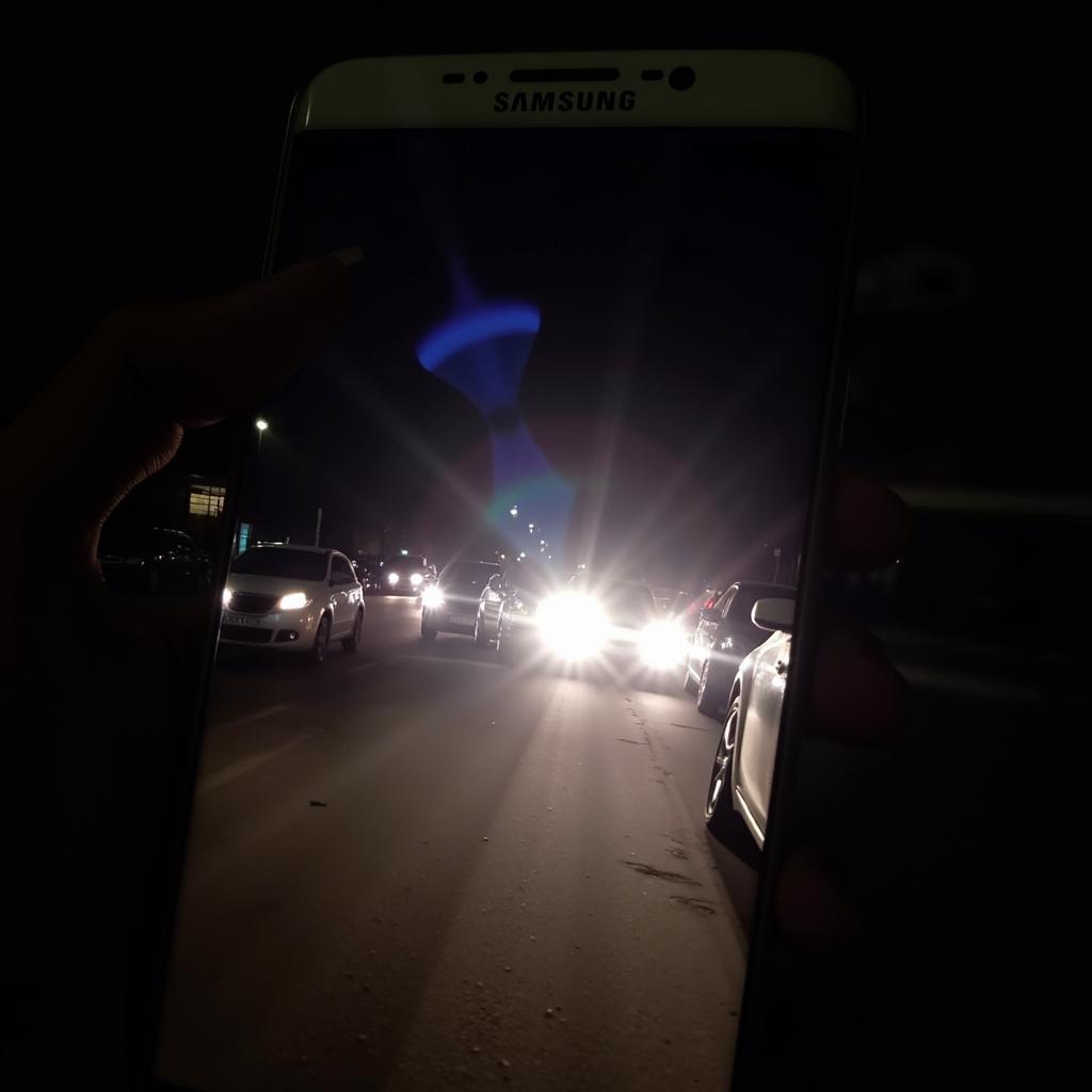 Samsung Note 5 Camera Lens Flare from Car Lights